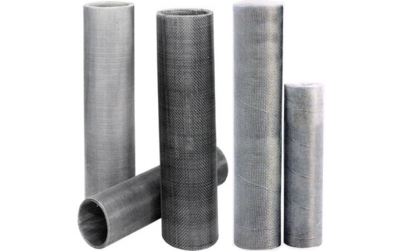 Wide stainless steel mesh